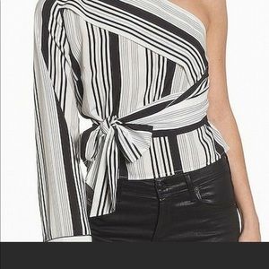 Black and White Lush Blouse NEVER WORN L
